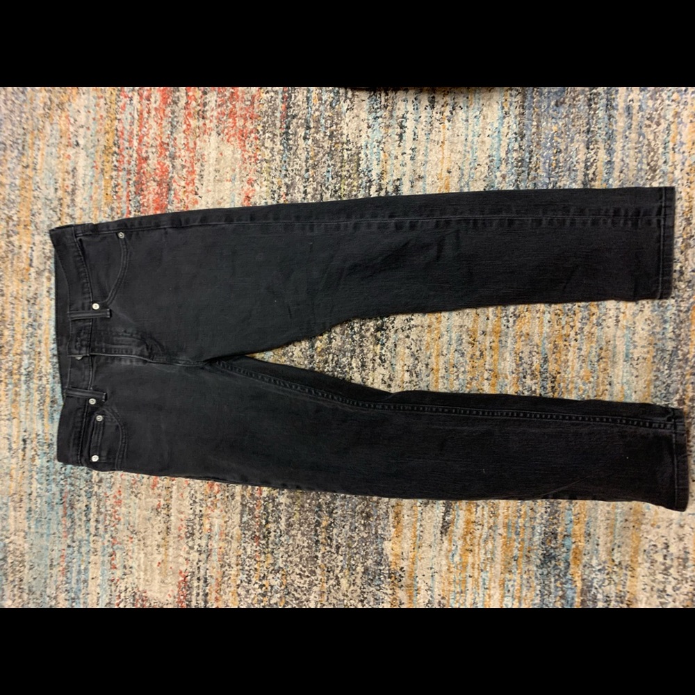Levi’s, 30x30 skinny jeans.